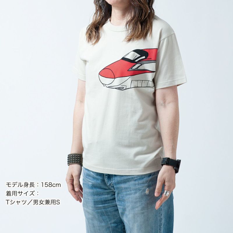 半袖Tシャツ「KOMACHI NO MARCH」（こまちのマーチ）大人サイズ着用画像・前
